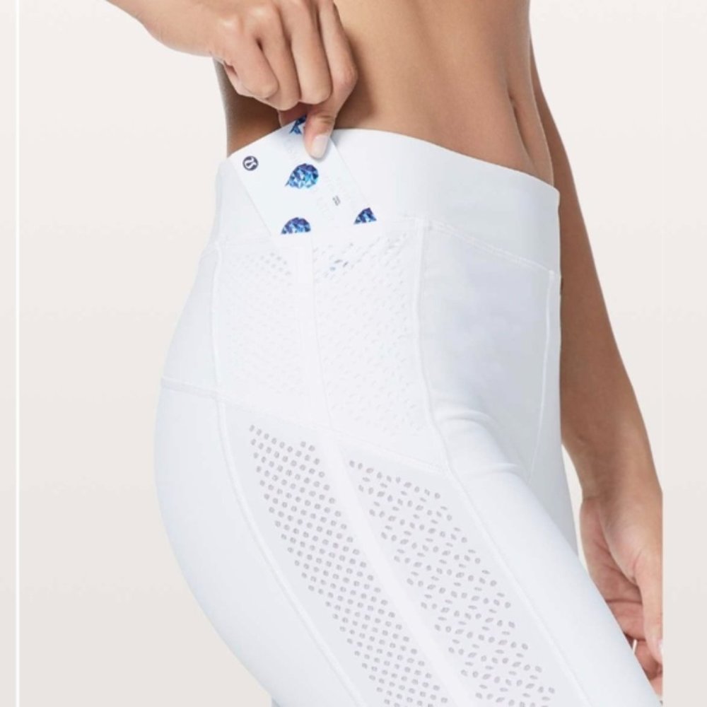 Lululemon Get Your Peek On Tight *25" White